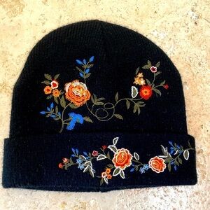 🌹 Embroidered Beenie Womens Rose colorful black warm soft Fall winter OS